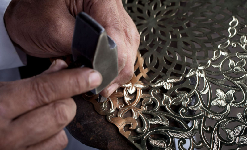 la-dinanderie-l-art-de-travailler-le-metal-marrakech